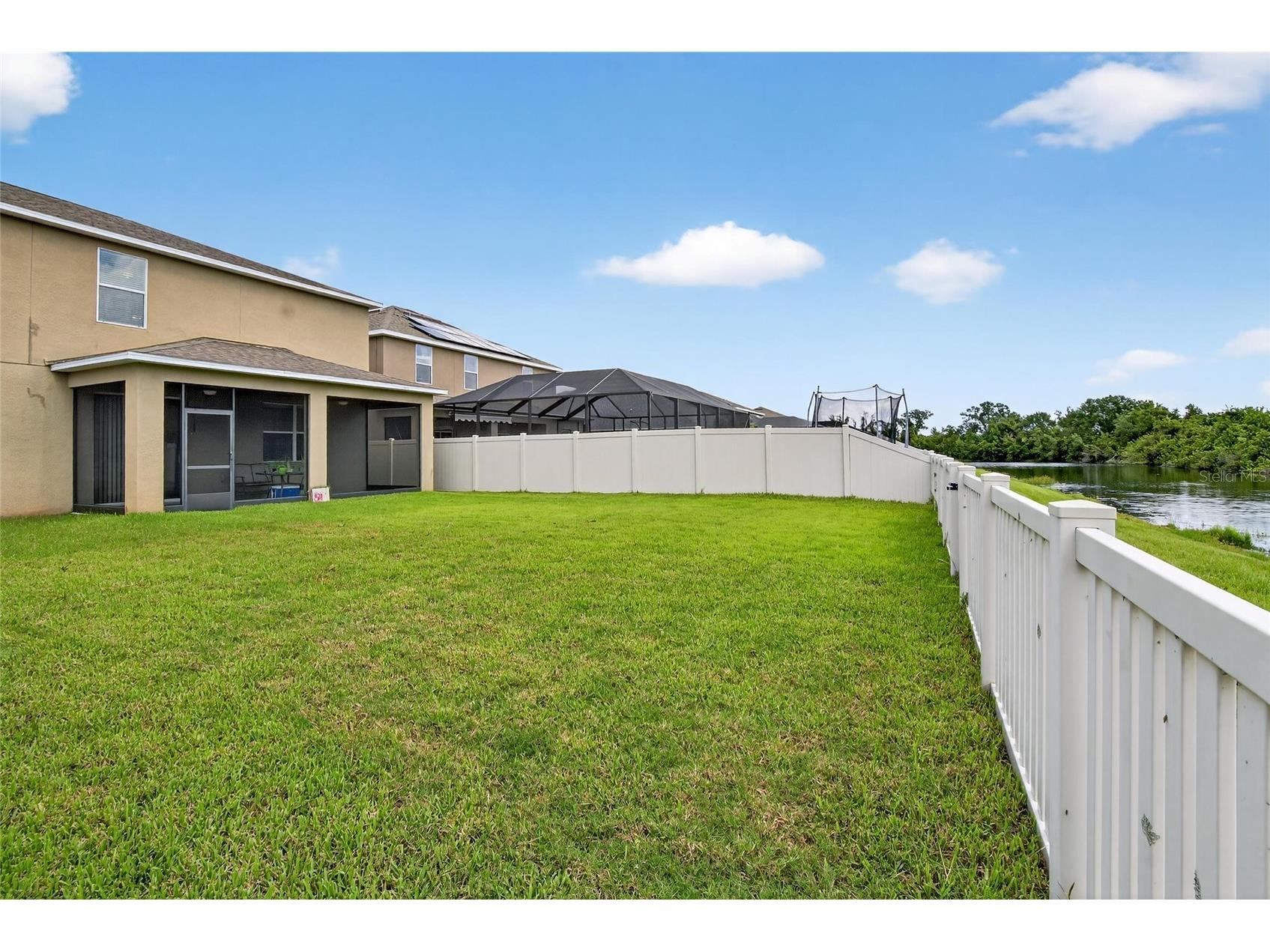 8435 Hunters Fork Loop Ruskin FL 33573 TB8415930 image10