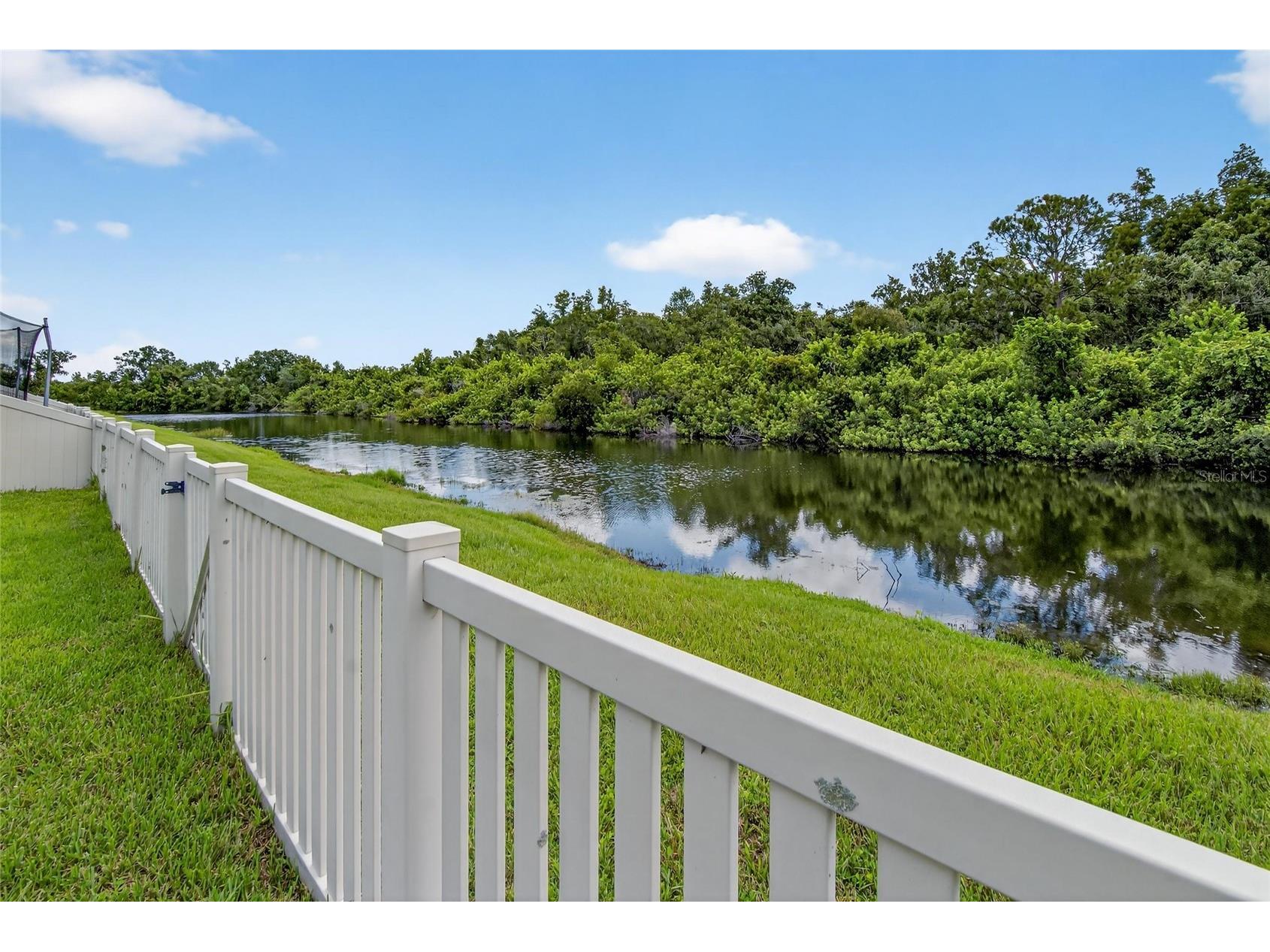 8435 Hunters Fork Loop Ruskin FL 33573 TB8415930 image12