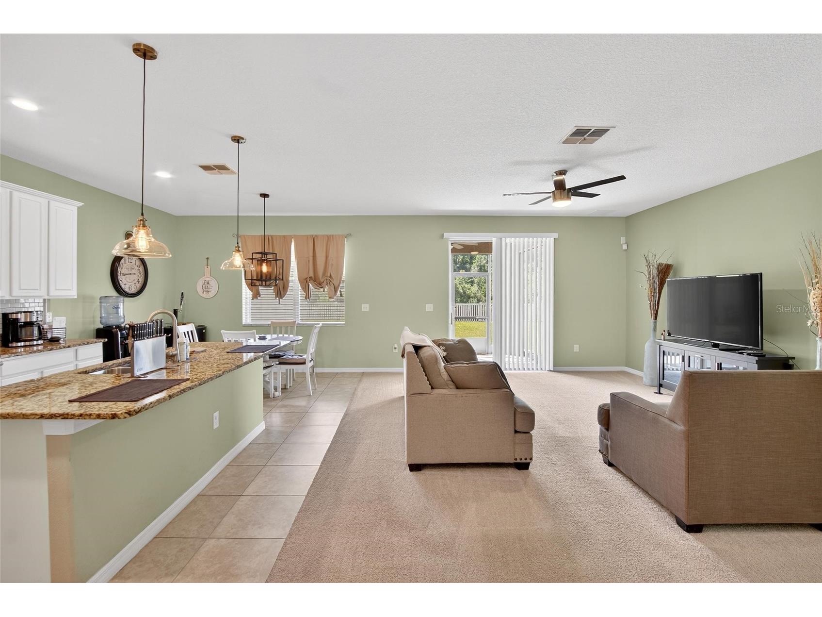 8435 Hunters Fork Loop Ruskin FL 33573 TB8415930 image18