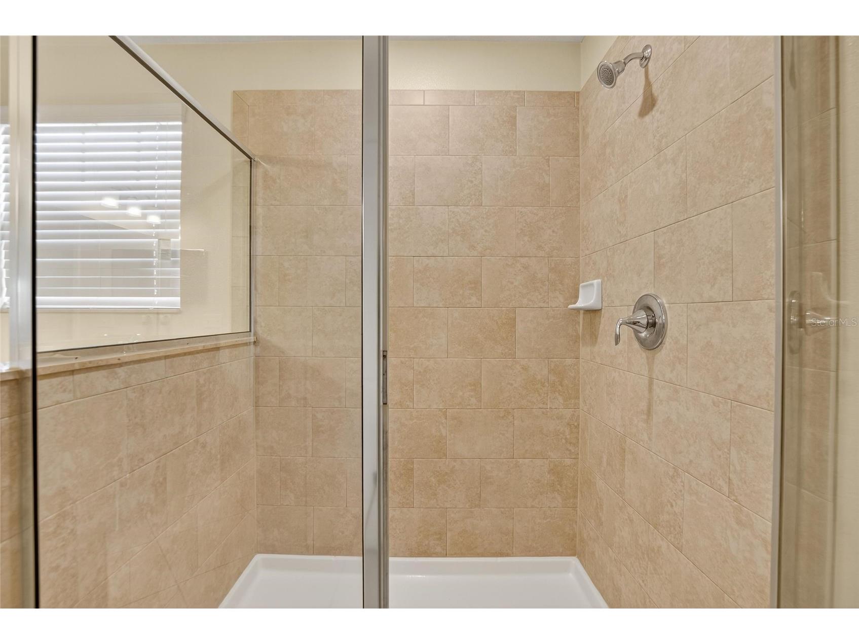 8435 Hunters Fork Loop Ruskin FL 33573 TB8415930 image51