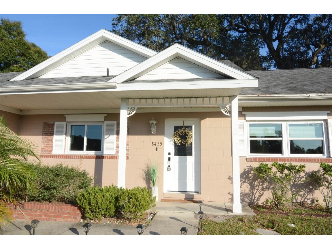 8435 Mara Vista Court Orlando FL 32827 O6254542 image1