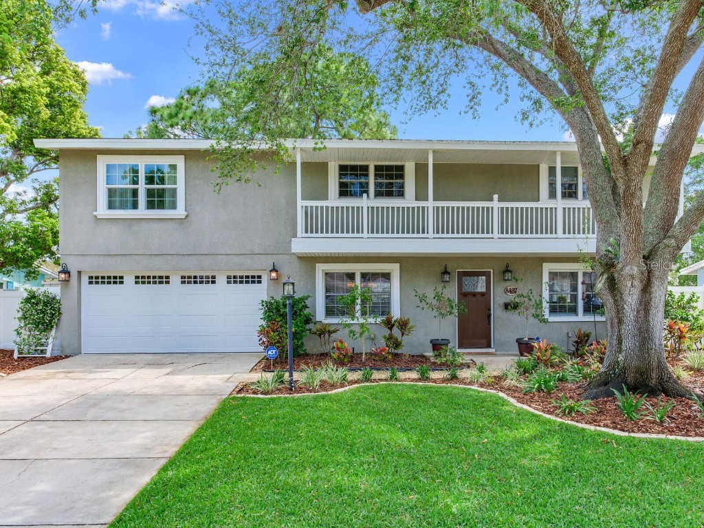 8437 15th Way N Saint Petersburg FL 33702 - LAKE WINSTON U8237309 image1