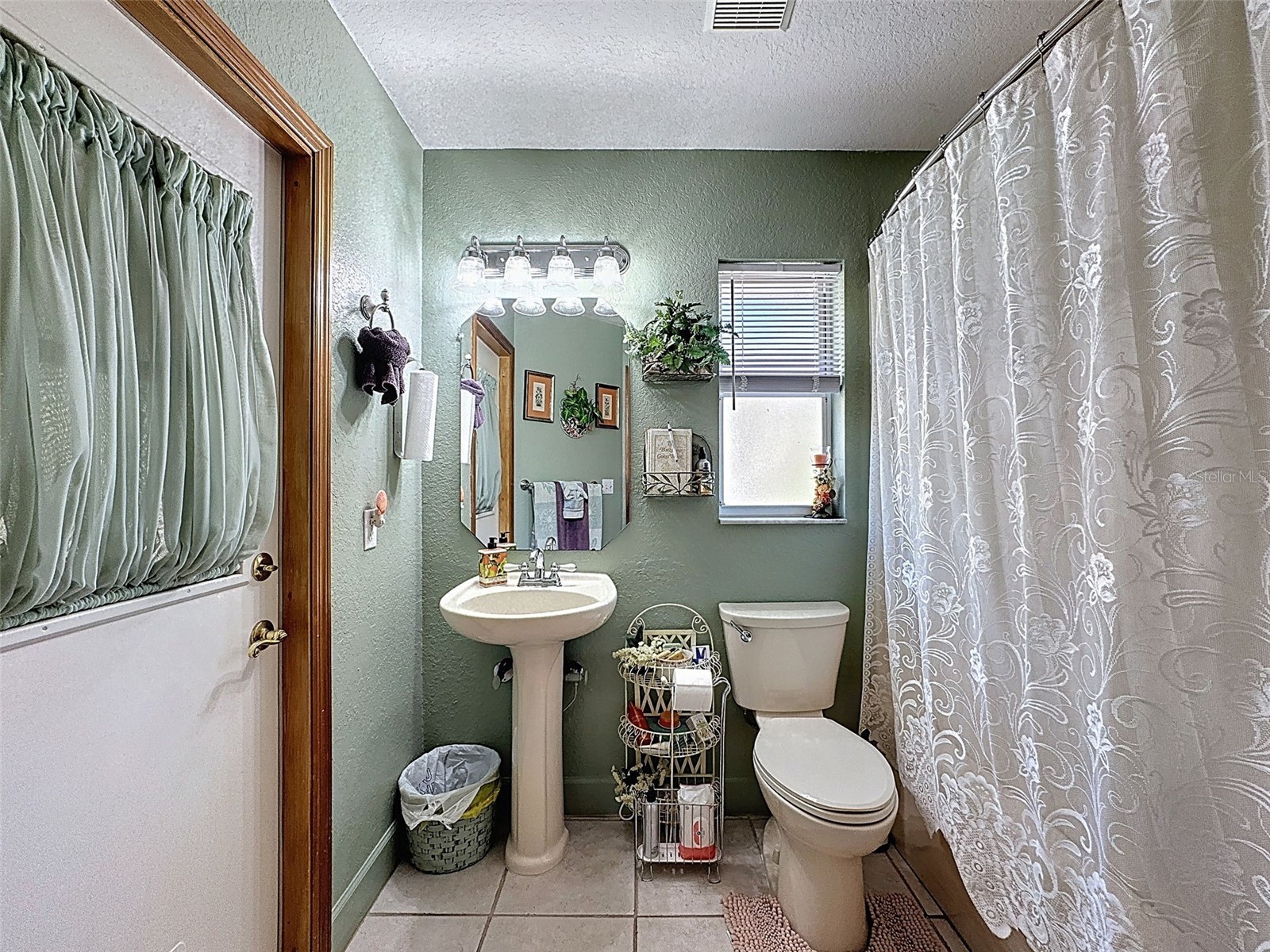 8437 Indies Drive Hudson FL 34667 TB8363369 image31