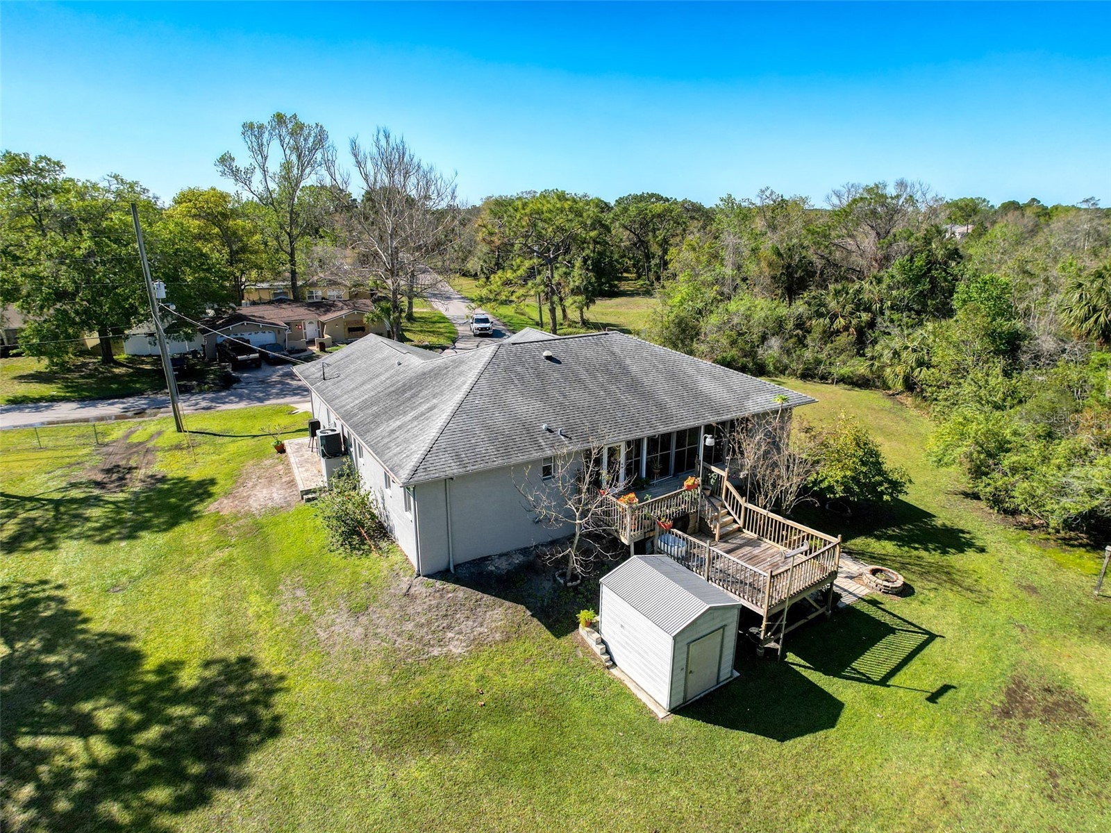 8437 Indies Drive Hudson FL 34667 TB8363369 image53