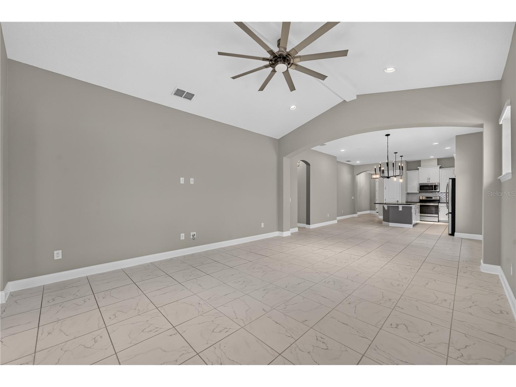 8437 Martinson Street Orlando FL 32827 O6421531 image33