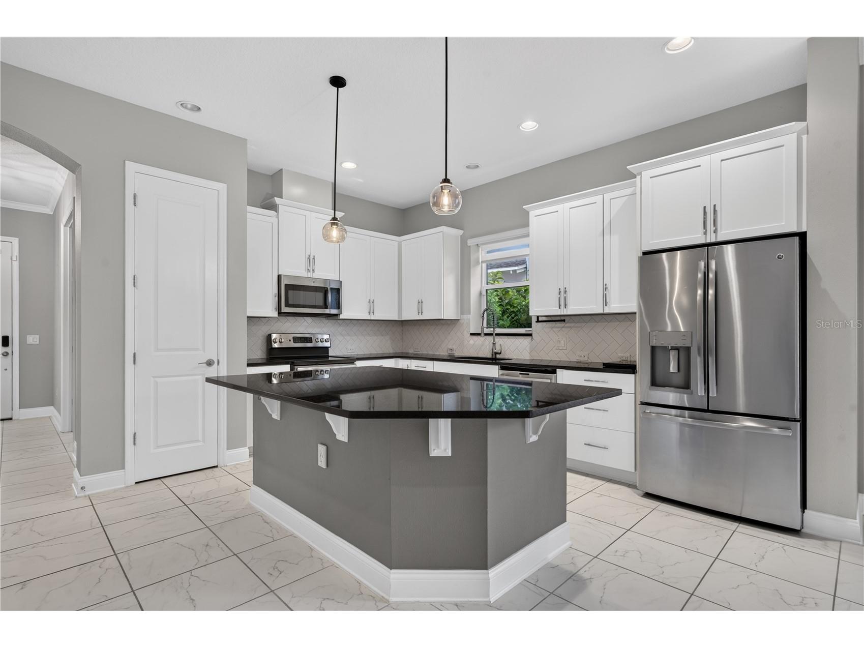 8437 Martinson Street Orlando FL 32827 O6421531 image45