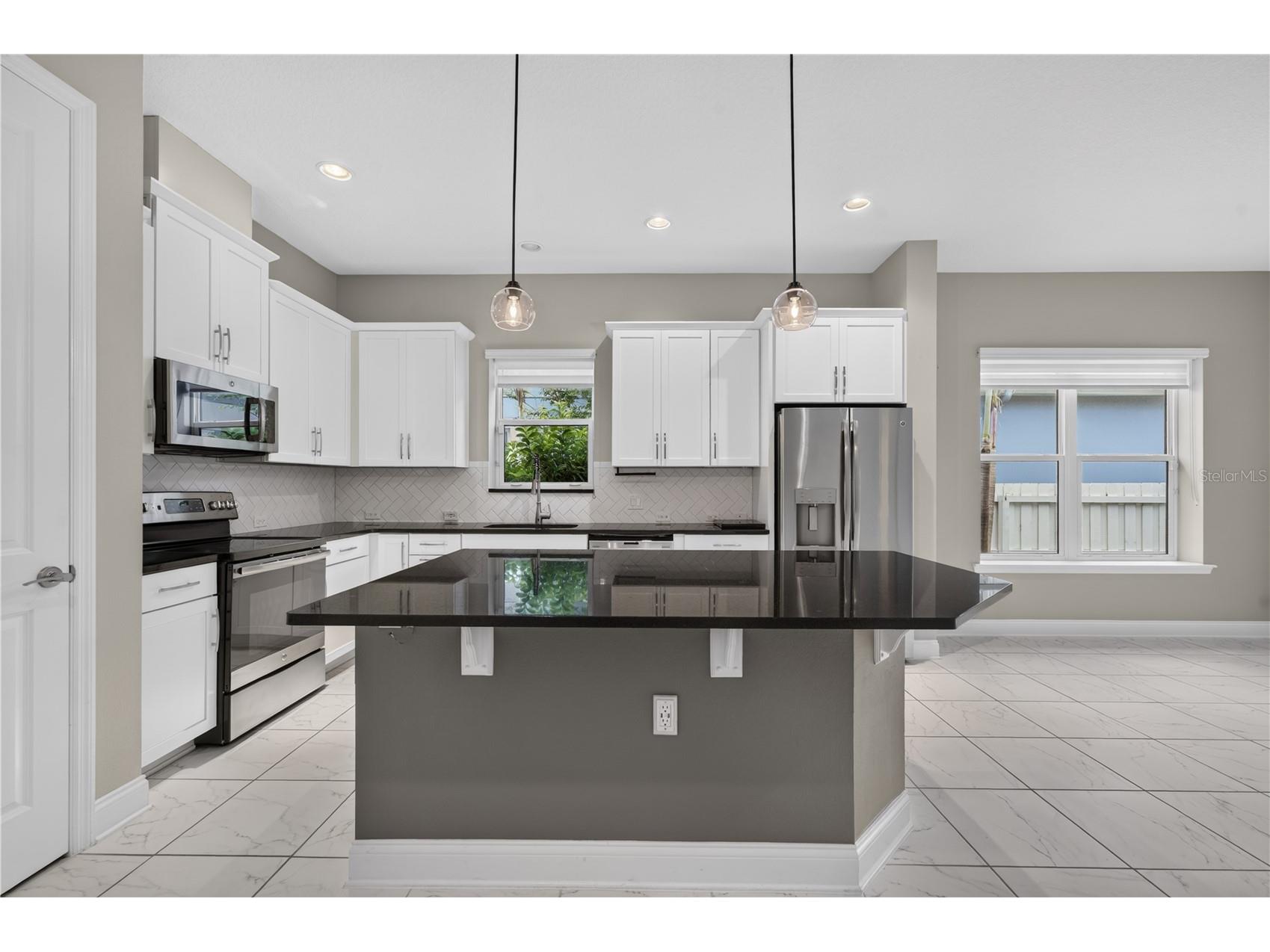 8437 Martinson Street Orlando FL 32827 O6421531 image46