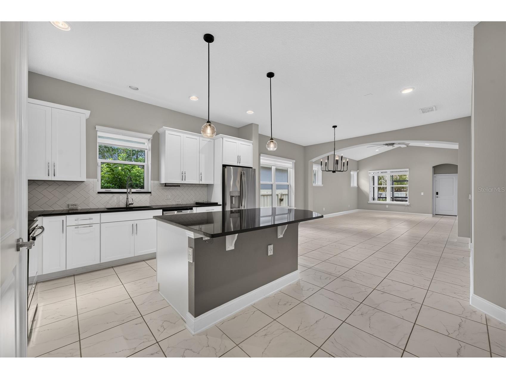 8437 Martinson Street Orlando FL 32827 O6421531 image47