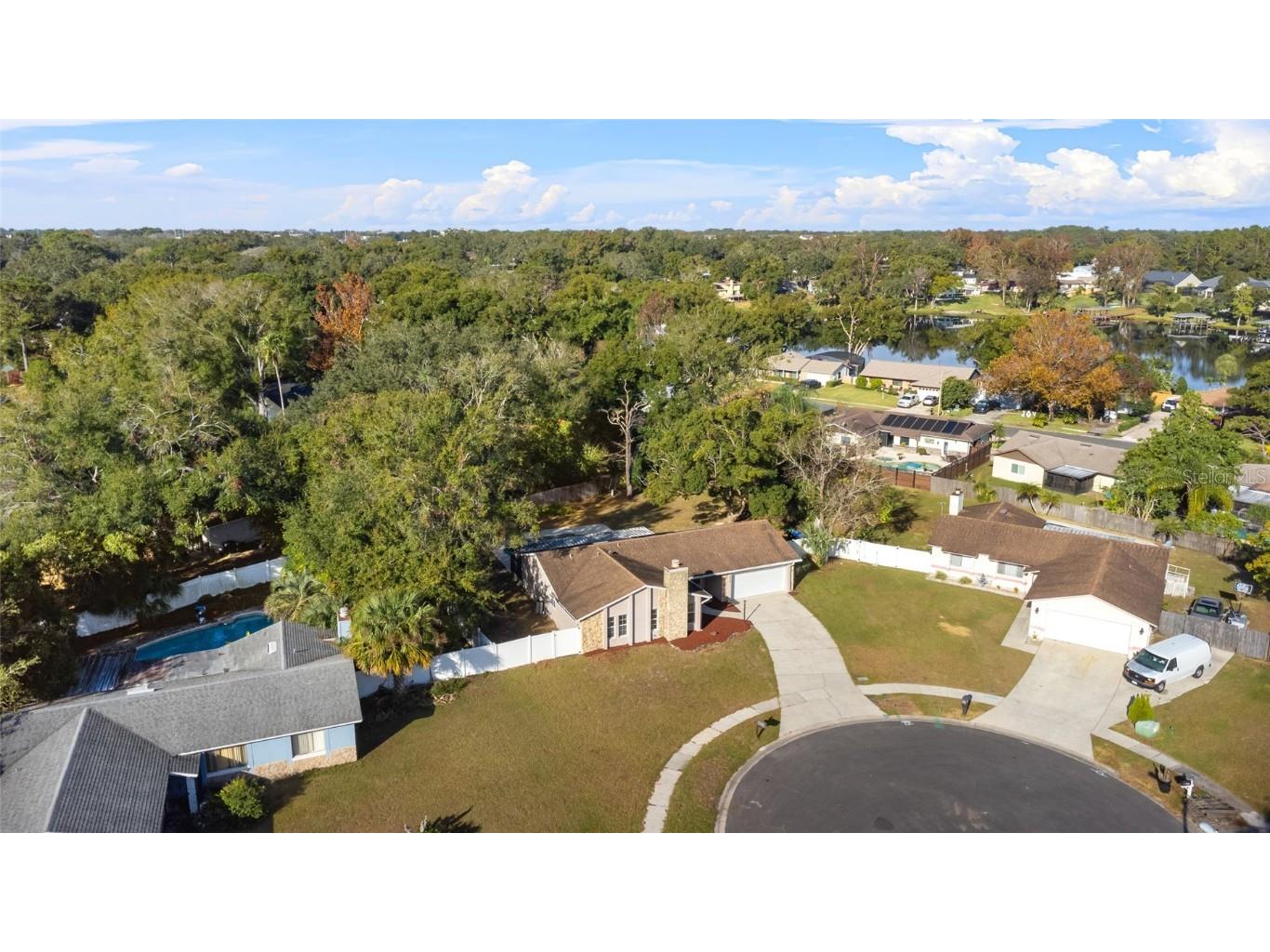 8438 Bay Oak Court Orlando FL 32810 S5117006 image1