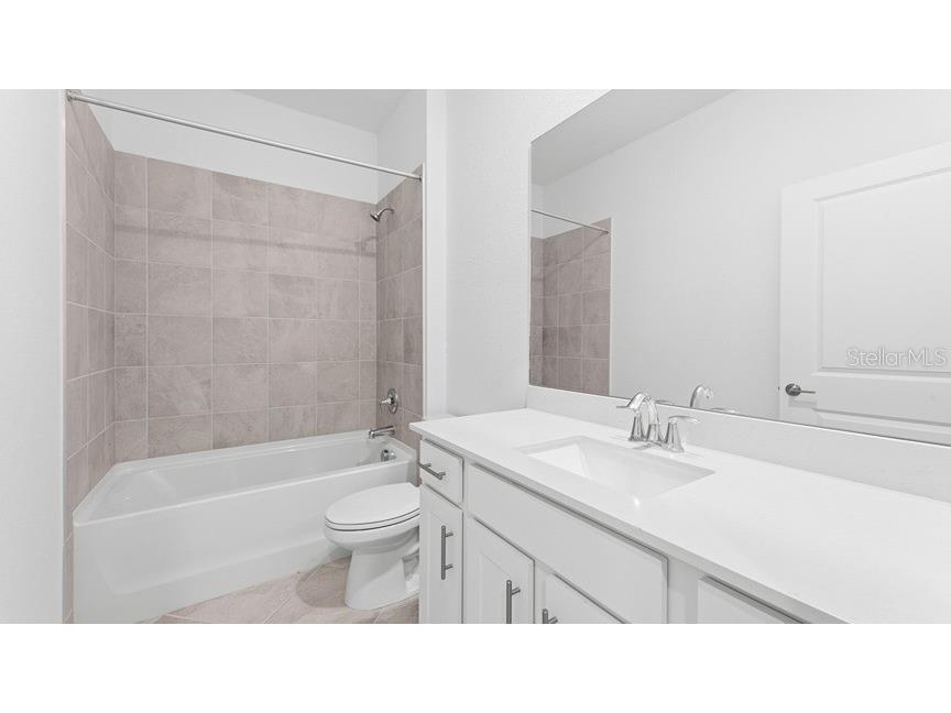 8438 Water Lily Court Englewood FL 34224 TB8490523 image6