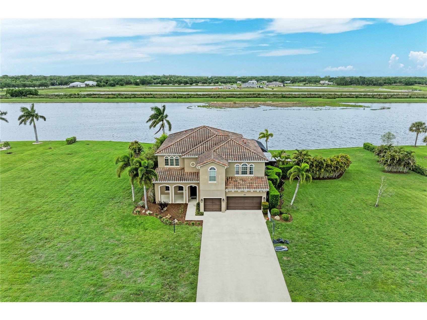 8438 Webber Road Sarasota FL 34240 A4688777 image1