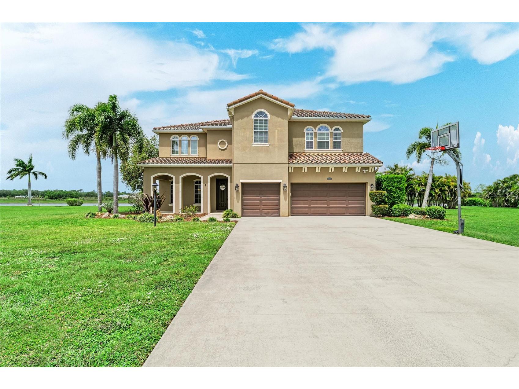 8438 Webber Road Sarasota FL 34240 A4688777 image3