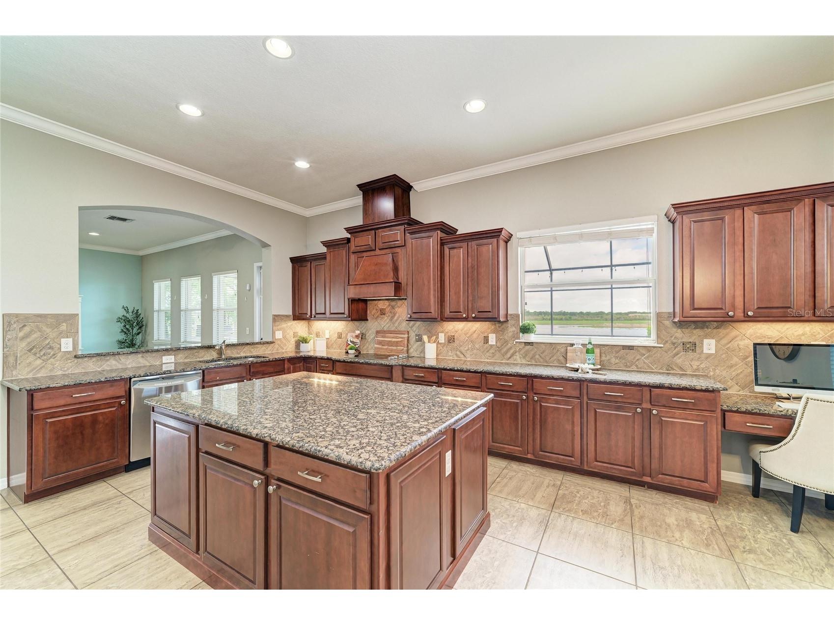 8438 Webber Road Sarasota FL 34240 A4688777 image33
