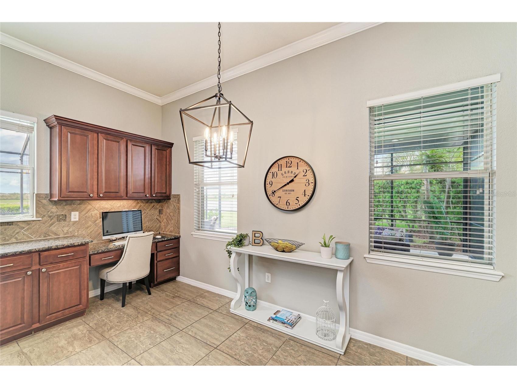 8438 Webber Road Sarasota FL 34240 A4688777 image34