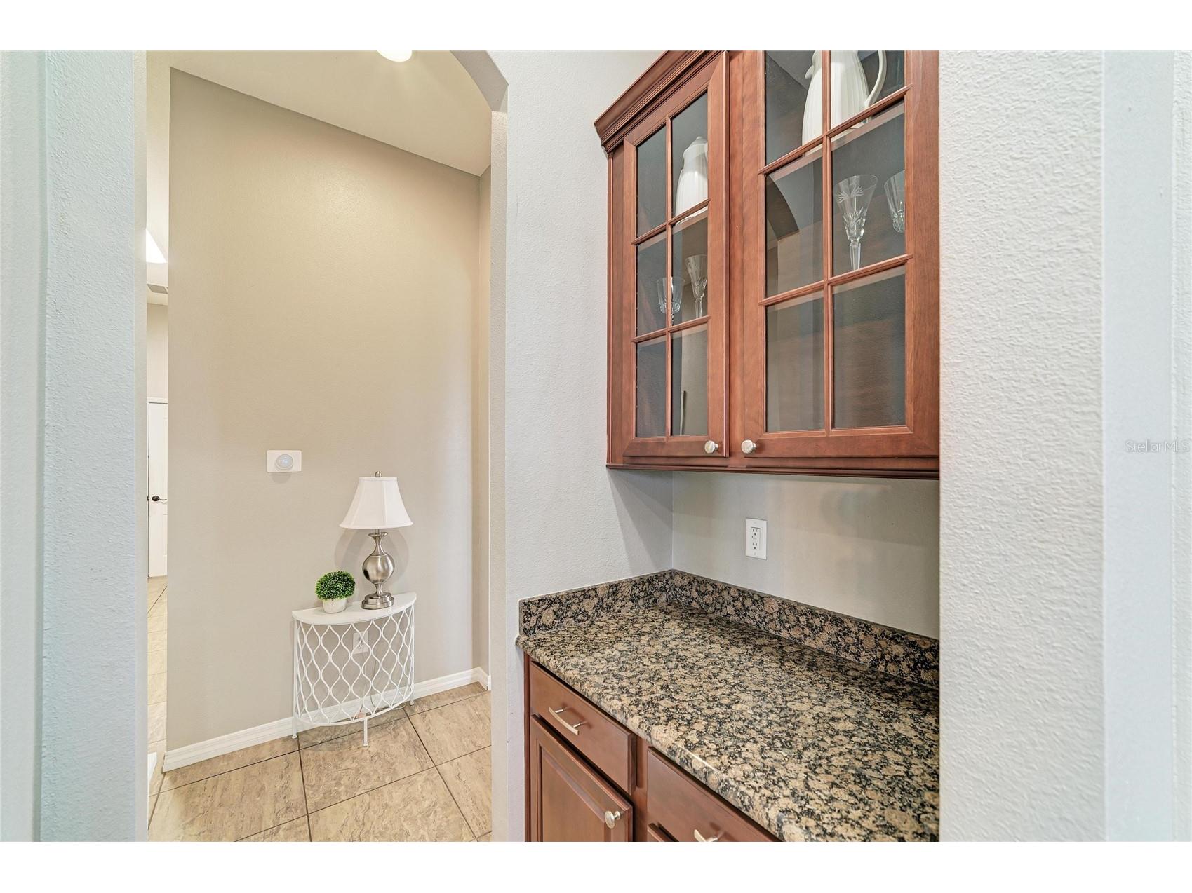 8438 Webber Road Sarasota FL 34240 A4688777 image40