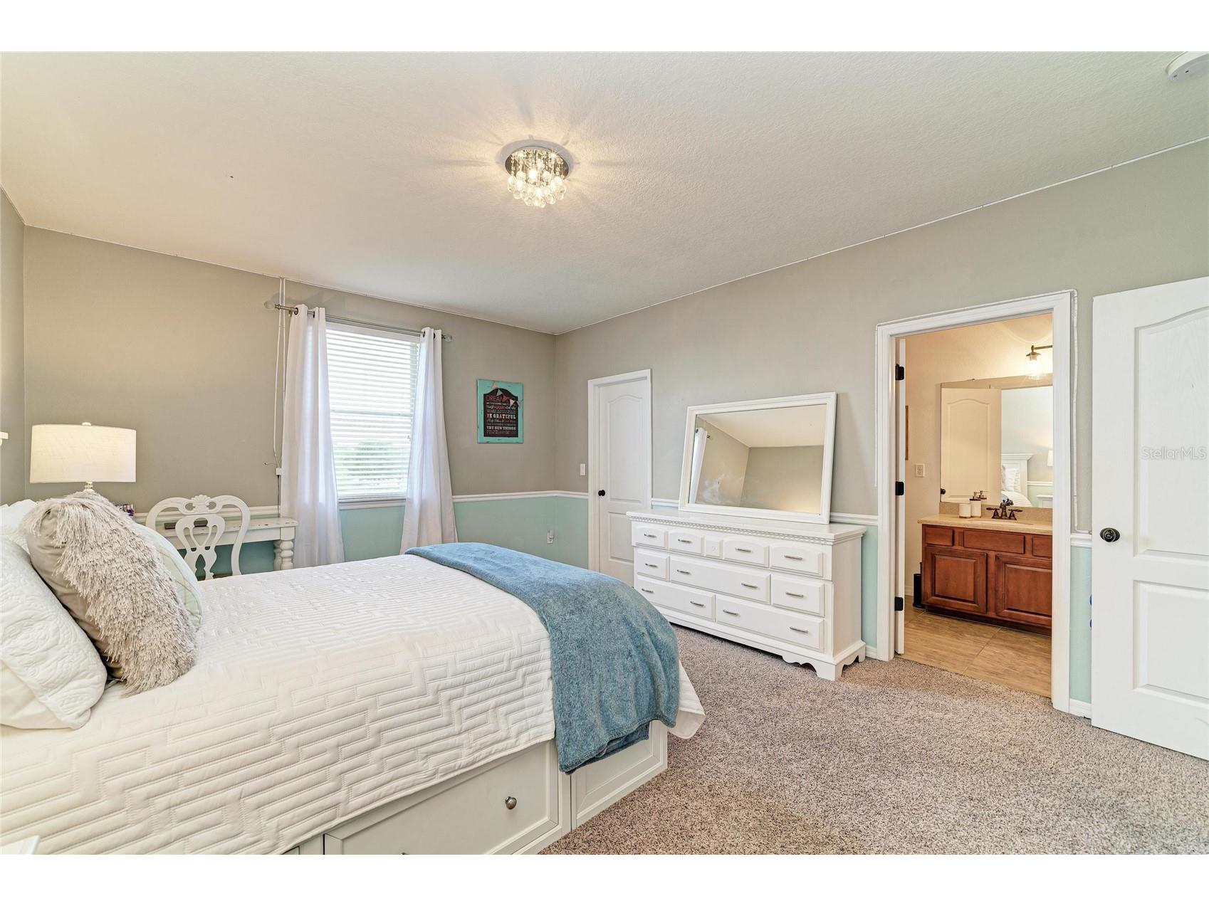 8438 Webber Road Sarasota FL 34240 A4688777 image60