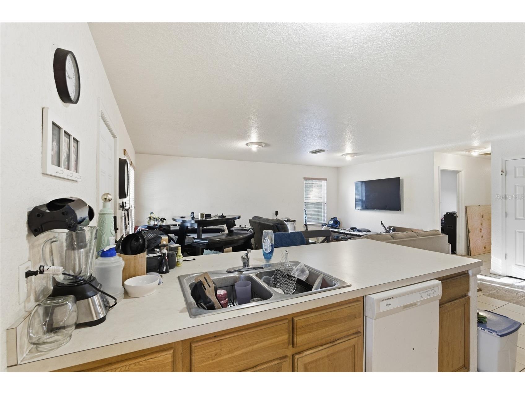 8439 Radio Lane Tampa FL 33619 TB8507531 image12