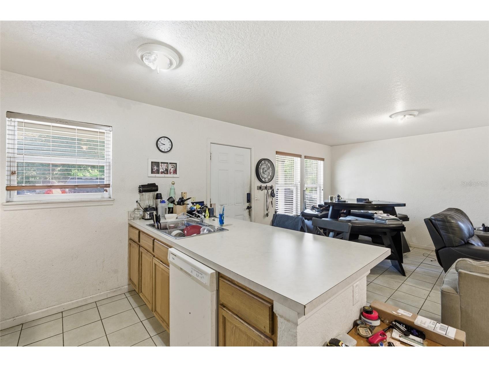8439 Radio Lane Tampa FL 33619 TB8507531 image13