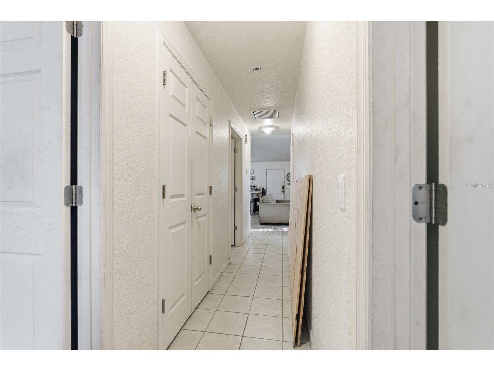 8439 Radio Lane Tampa FL 33619 TB8507531 image26