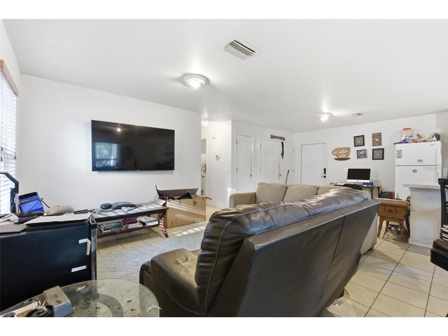 8439 Radio Lane Tampa FL 33619 TB8507531 image6