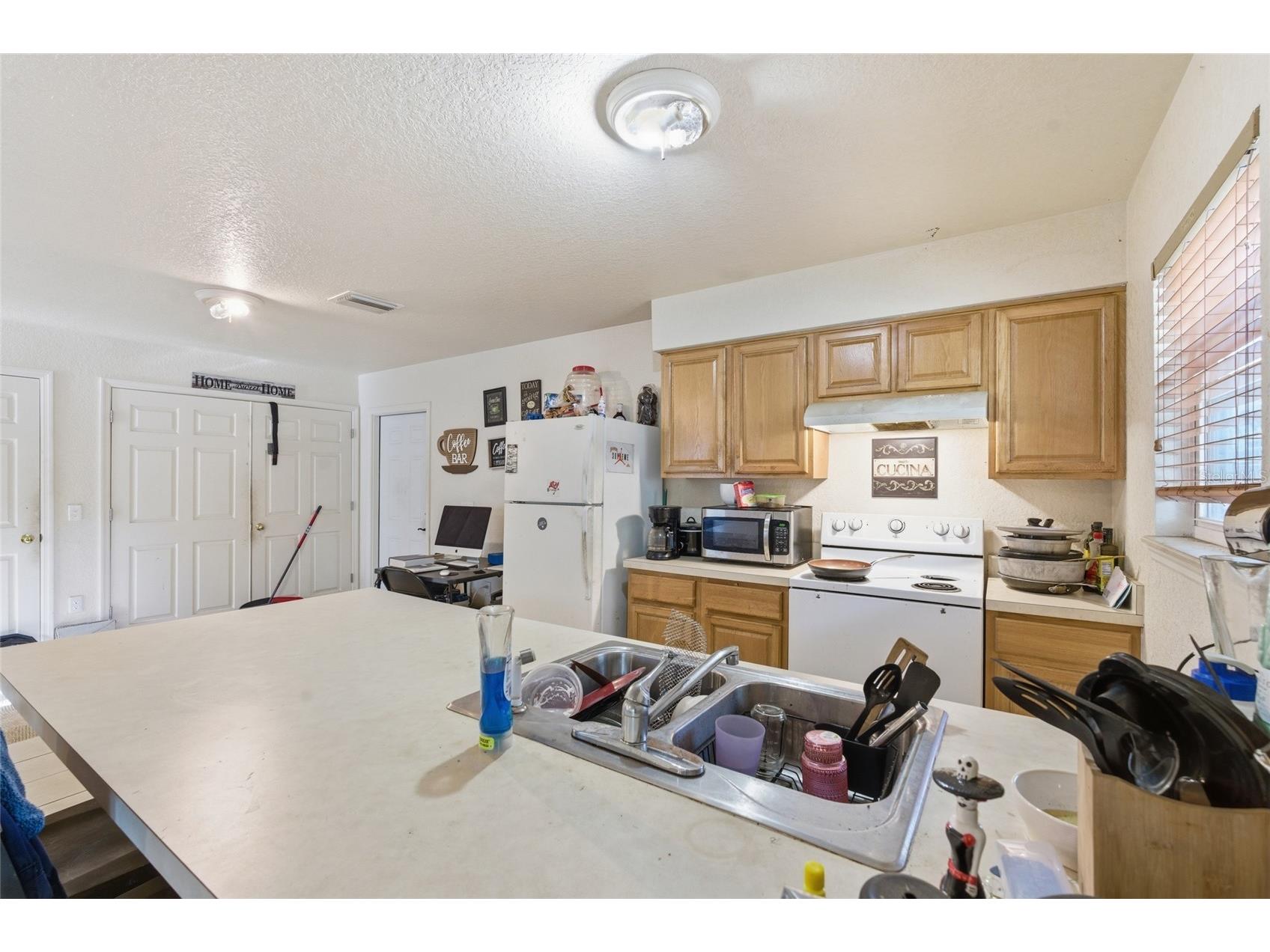 8439 Radio Lane Tampa FL 33619 TB8507531 image9