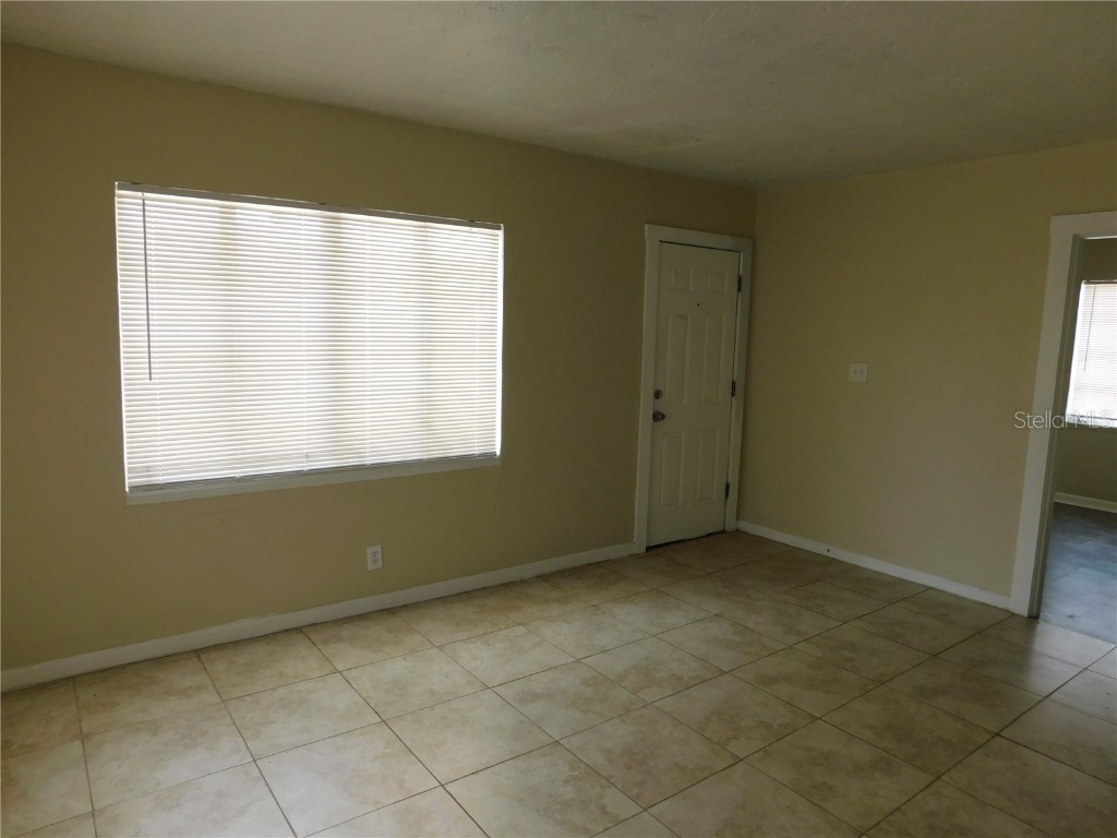 844 20th Street S Saint Petersburg FL 33712 TB8388478 image2