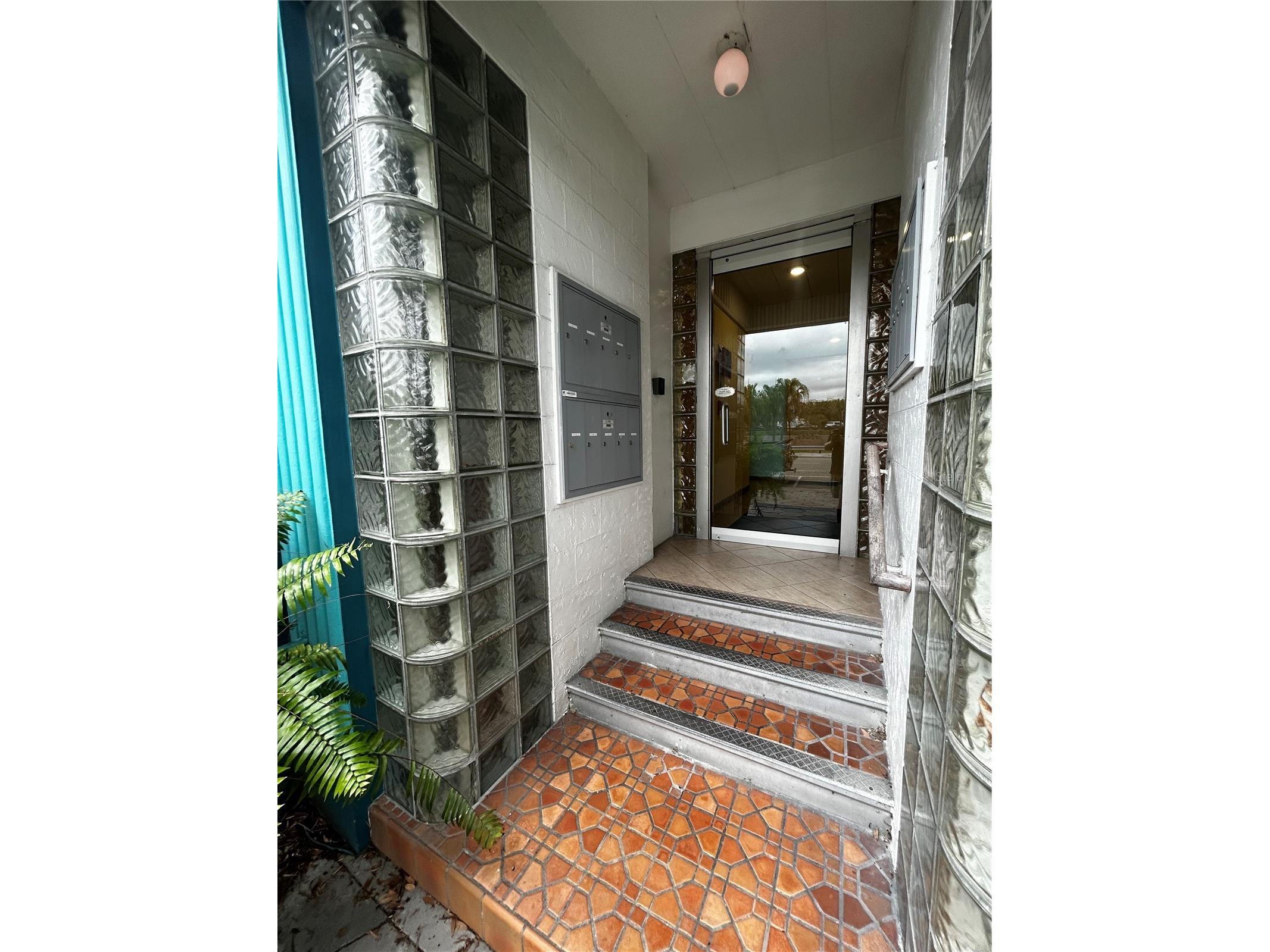 844 5th Avenue S Saint Petersburg FL 33701 TB8516933 image7