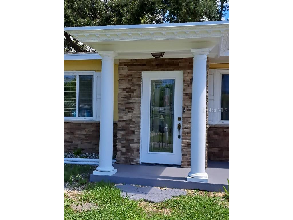 844 67th Street S South Pasadena FL 33707 TB8442565 image1