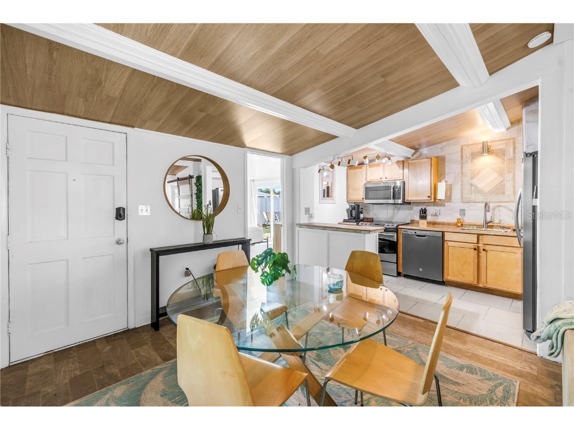 844 Brookwood Drive S Saint Petersburg FL 33707 TB8447026 image7