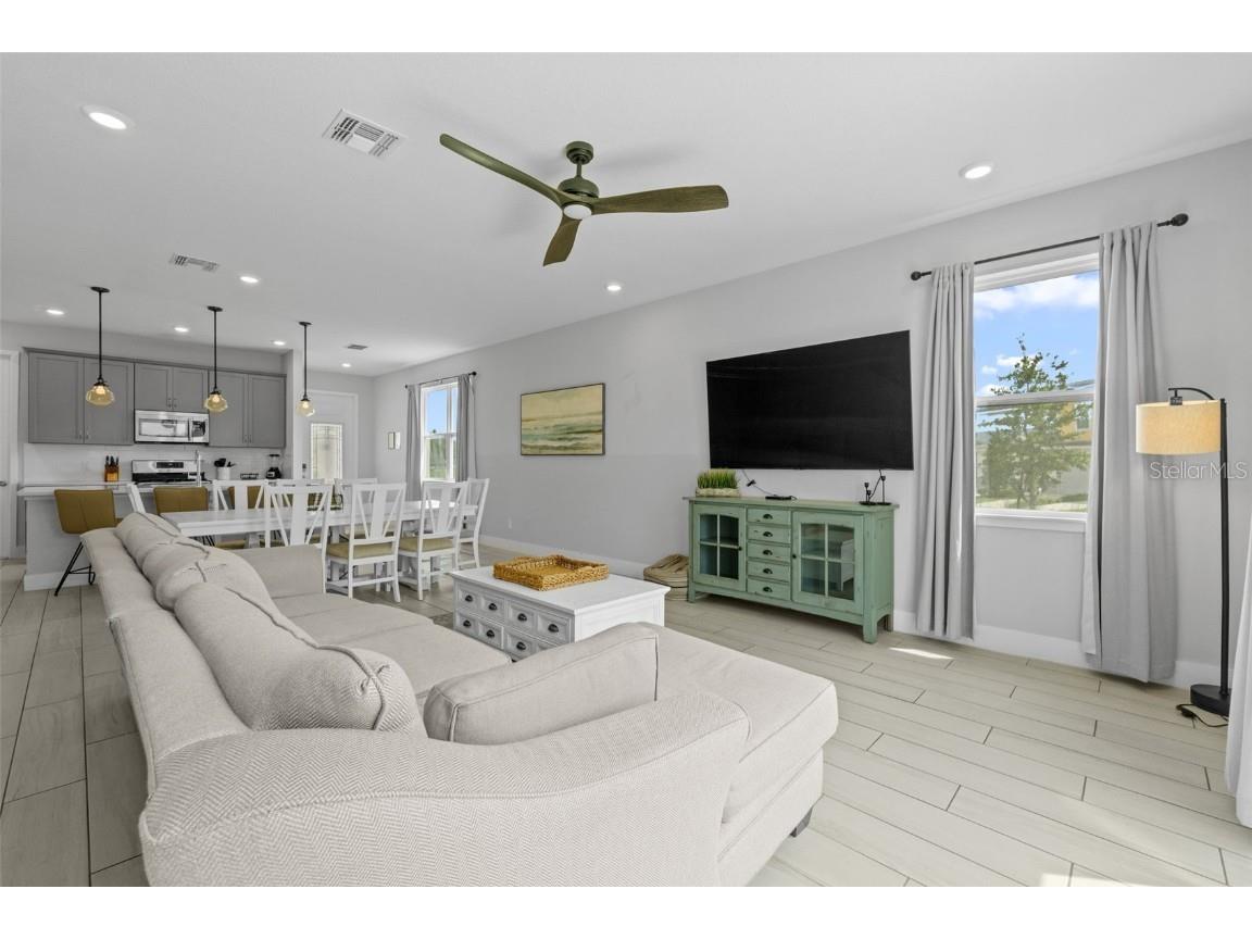 844 Driving Range Court Reunion FL 34747 O6344423 image22