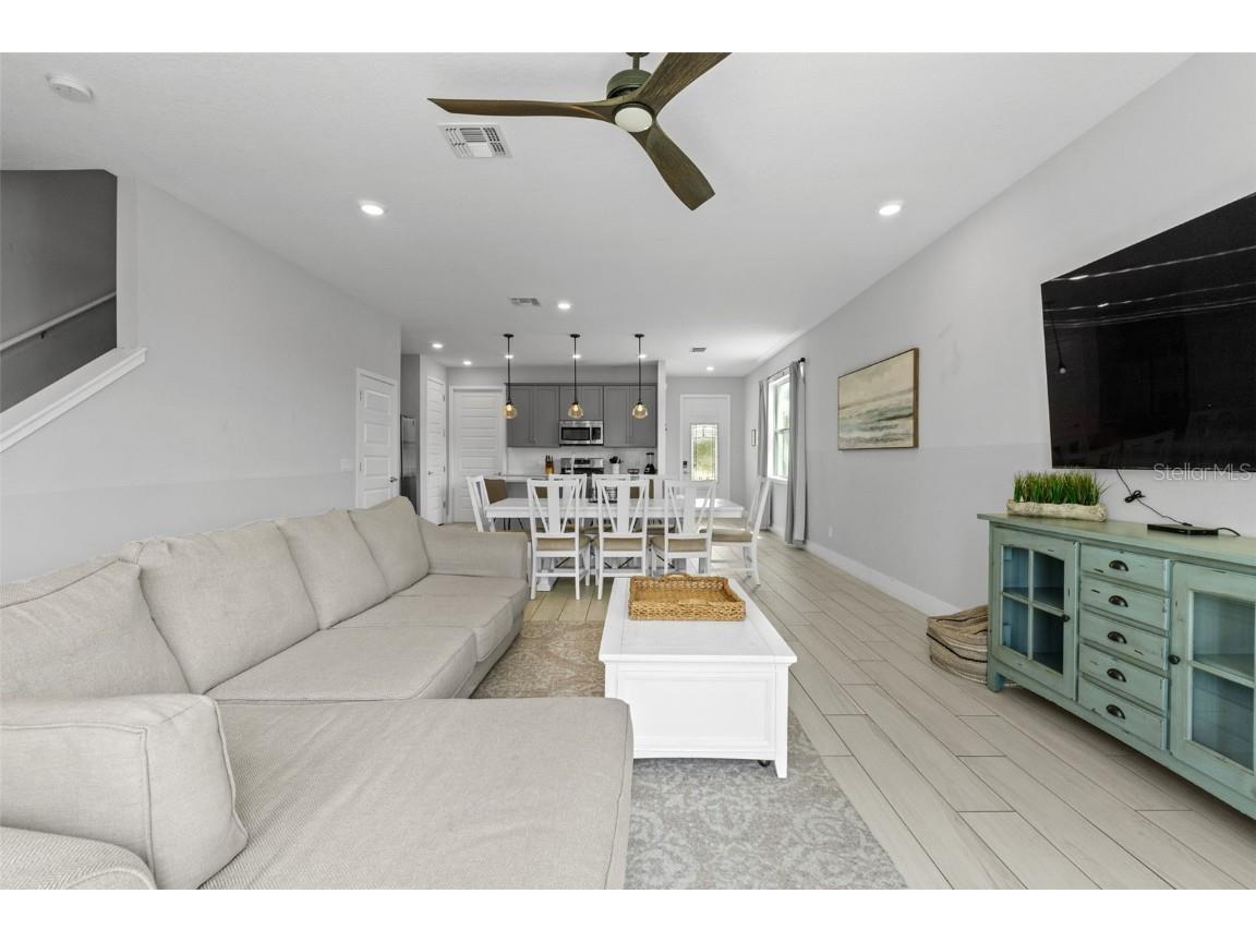 844 Driving Range Court Reunion FL 34747 O6344423 image23