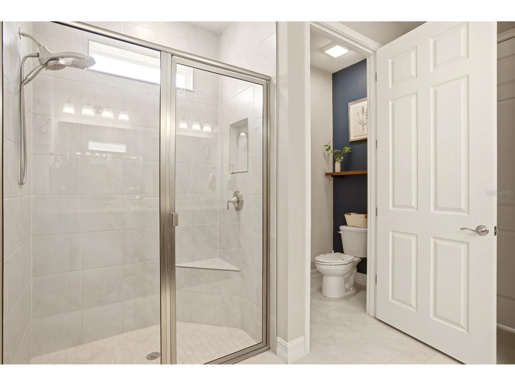 844 Heather Lake Avenue Cape Coral FL 33993 OM724077 image16