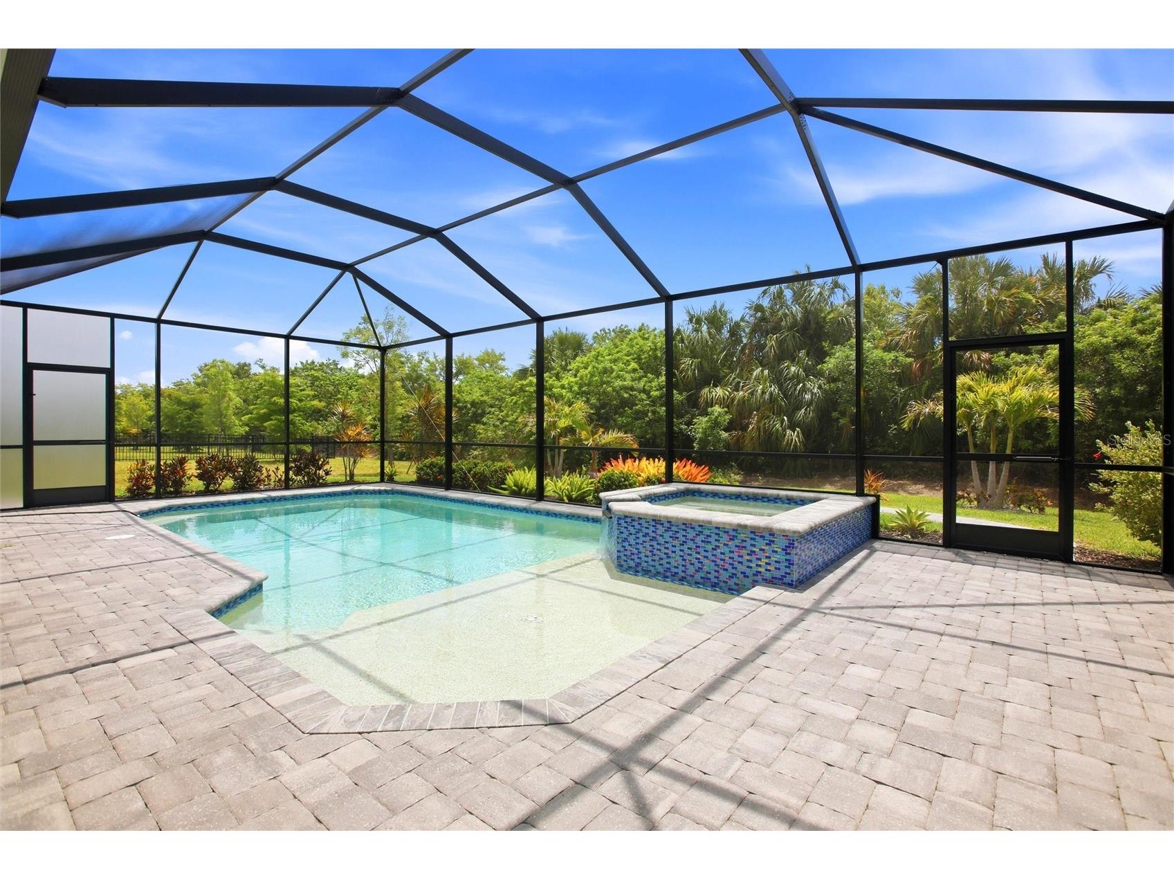 844 Heather Lake Avenue Cape Coral FL 33993 OM724077 image21