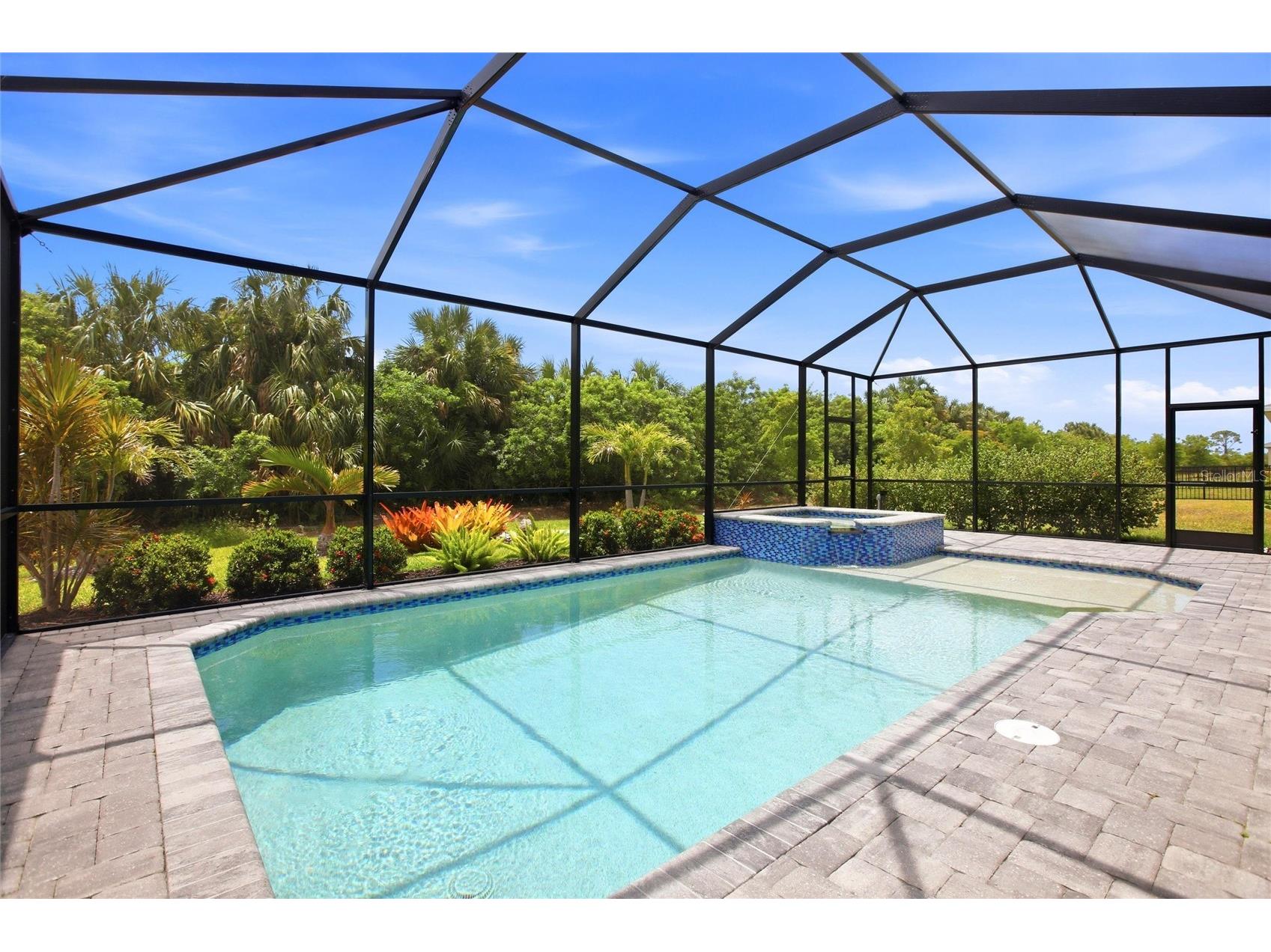 844 Heather Lake Avenue Cape Coral FL 33993 OM724077 image22