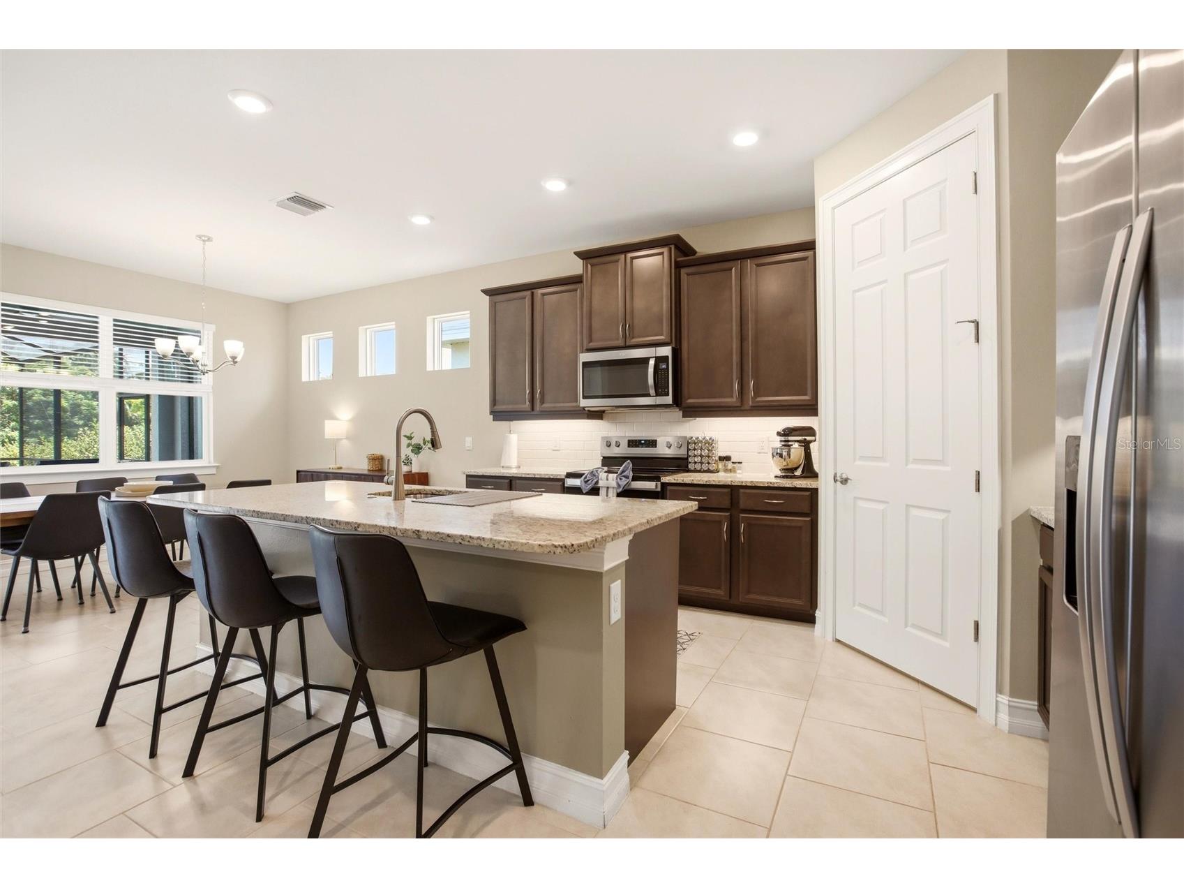 844 Heather Lake Avenue Cape Coral FL 33993 OM724077 image5