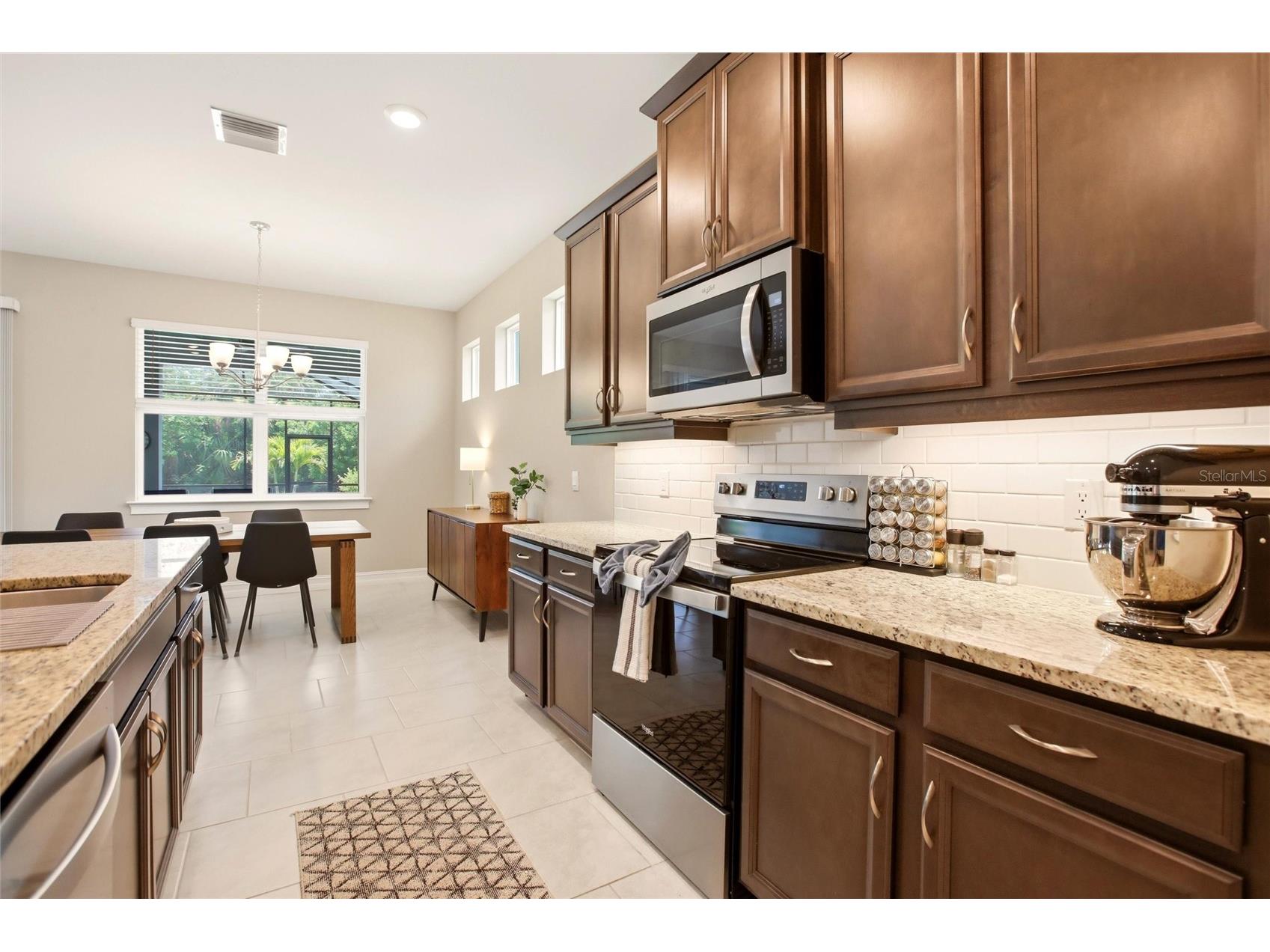 844 Heather Lake Avenue Cape Coral FL 33993 OM724077 image6