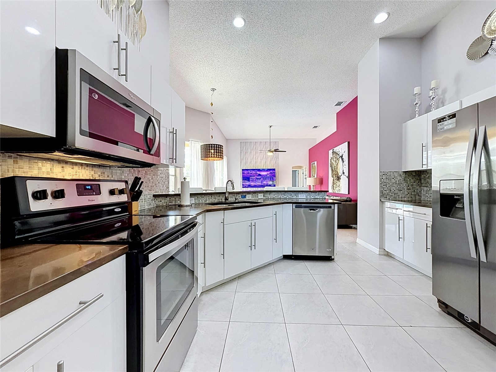 844 Montana Avenue Davenport FL 33897 S5150429 image3
