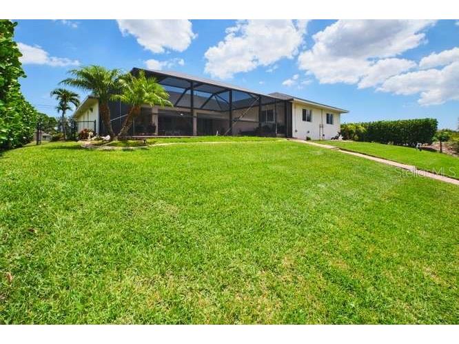 844 NE 6th Avenue Cape Coral FL 33909 C7526378 image52