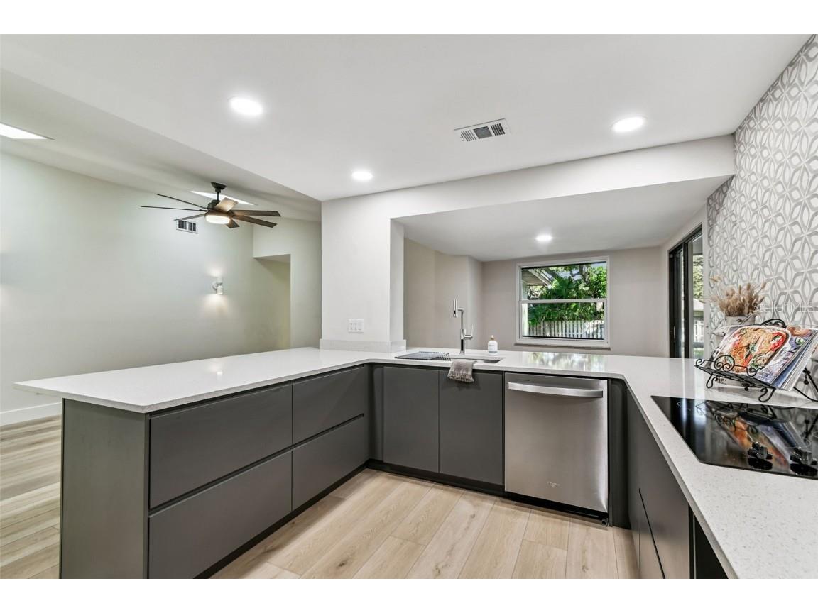 844 Park Court Palm Harbor FL 34683 W7879963 image13