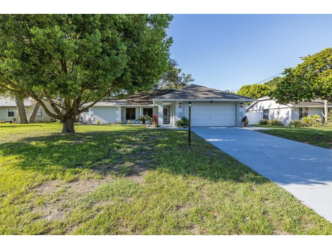 8440 Aralia Street Spring Hill FL 34608 W7877603 image1