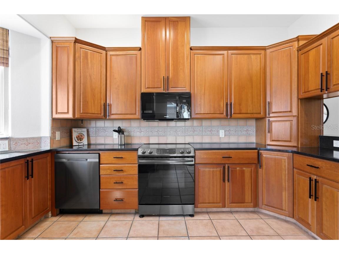 8440 W Gulf Boulevard Treasure Island FL 33706 TB8408057 image20