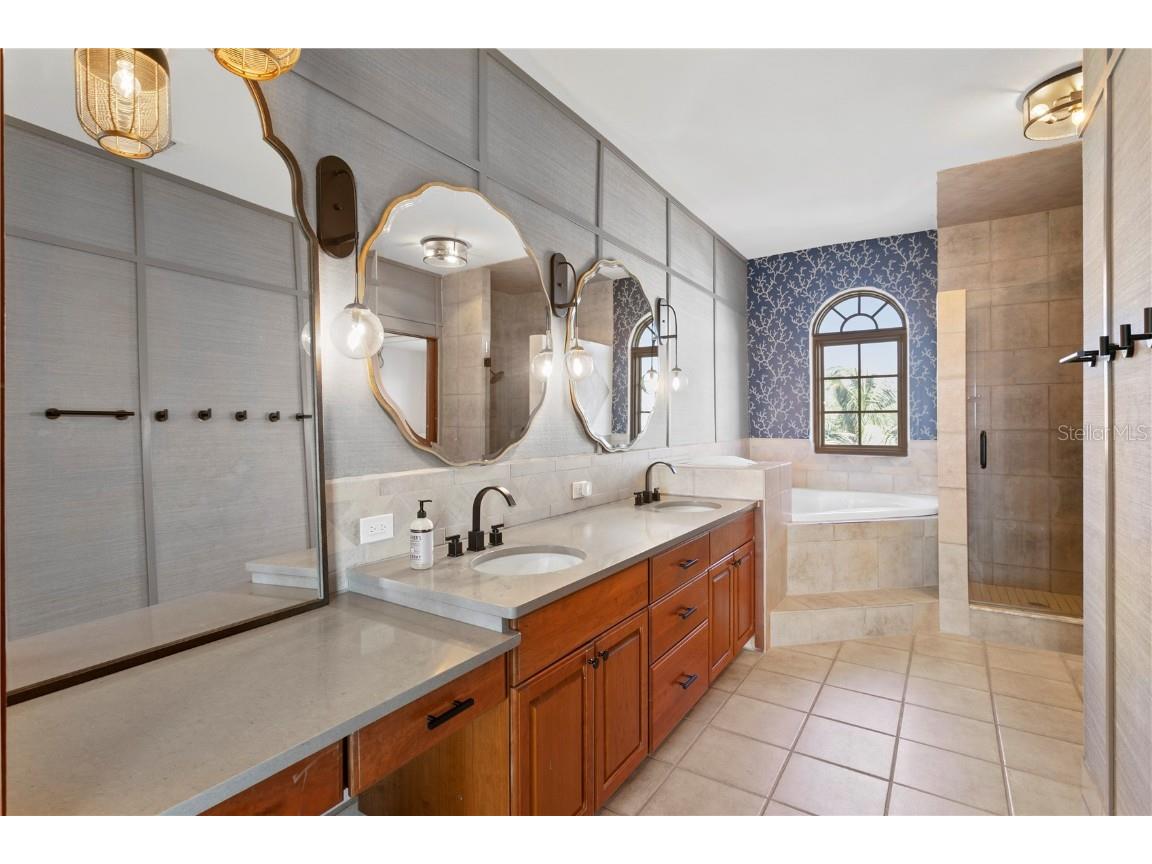 8440 W Gulf Boulevard Treasure Island FL 33706 TB8408057 image42