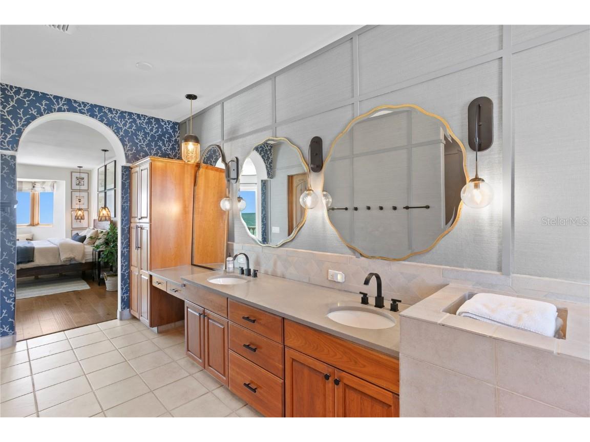 8440 W Gulf Boulevard Treasure Island FL 33706 TB8408057 image43