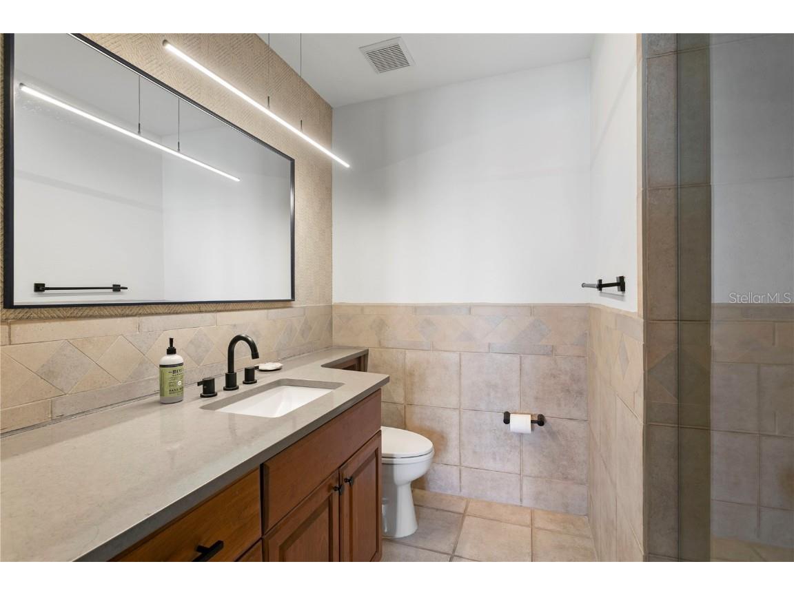 8440 W Gulf Boulevard Treasure Island FL 33706 TB8408057 image48