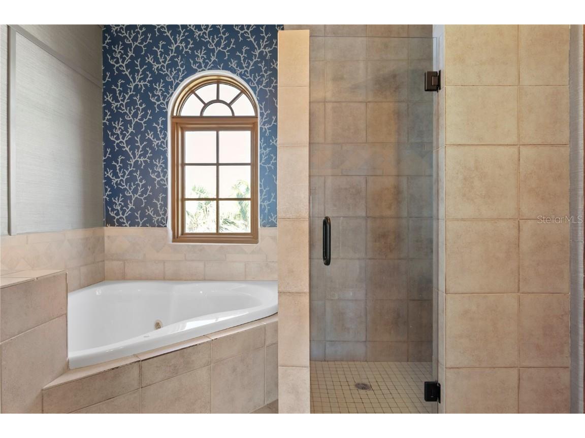 8440 W Gulf Boulevard Treasure Island FL 33706 TB8408057 image50