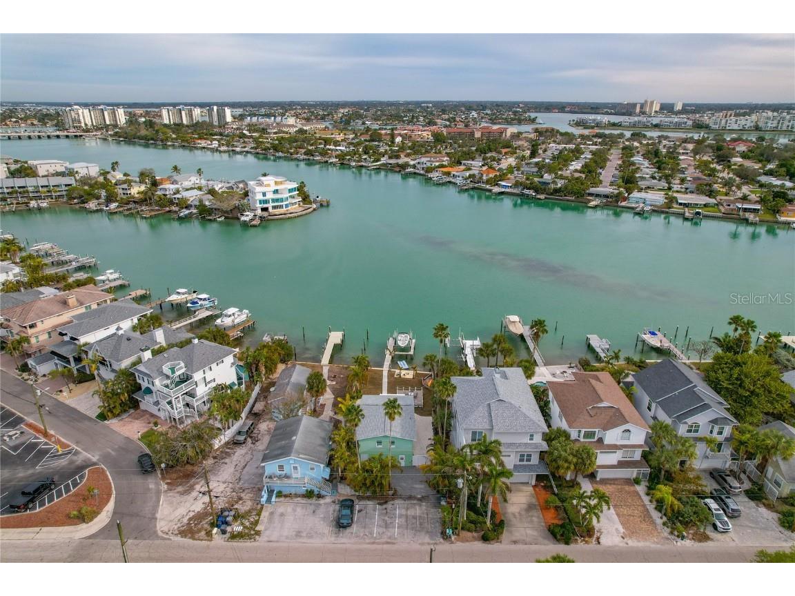 8441 Bayshore Drive Treasure Island FL 33706 T3500942 image1