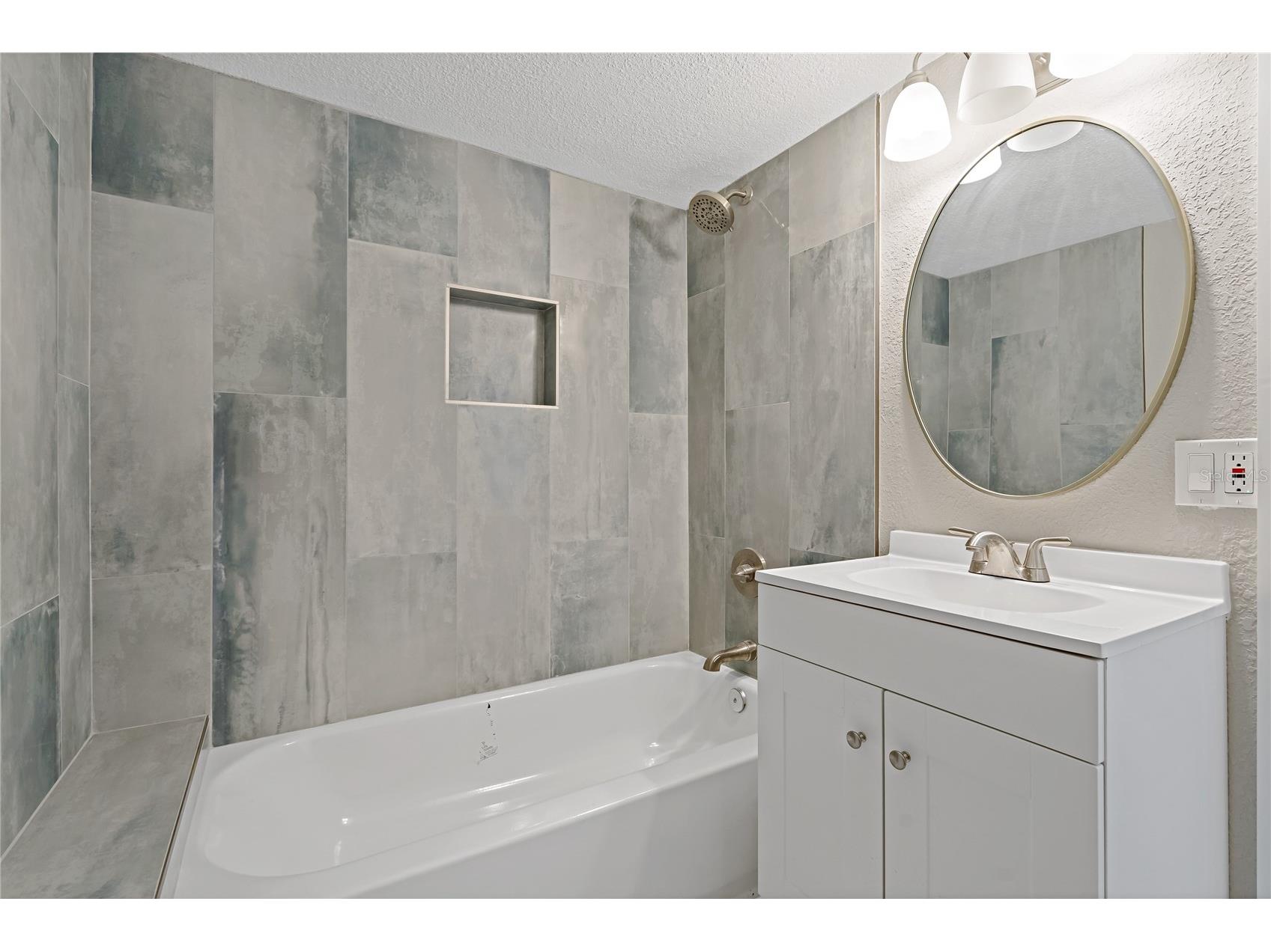 8441 Bayshore Drive Treasure Island FL 33706 TB8494951 image15