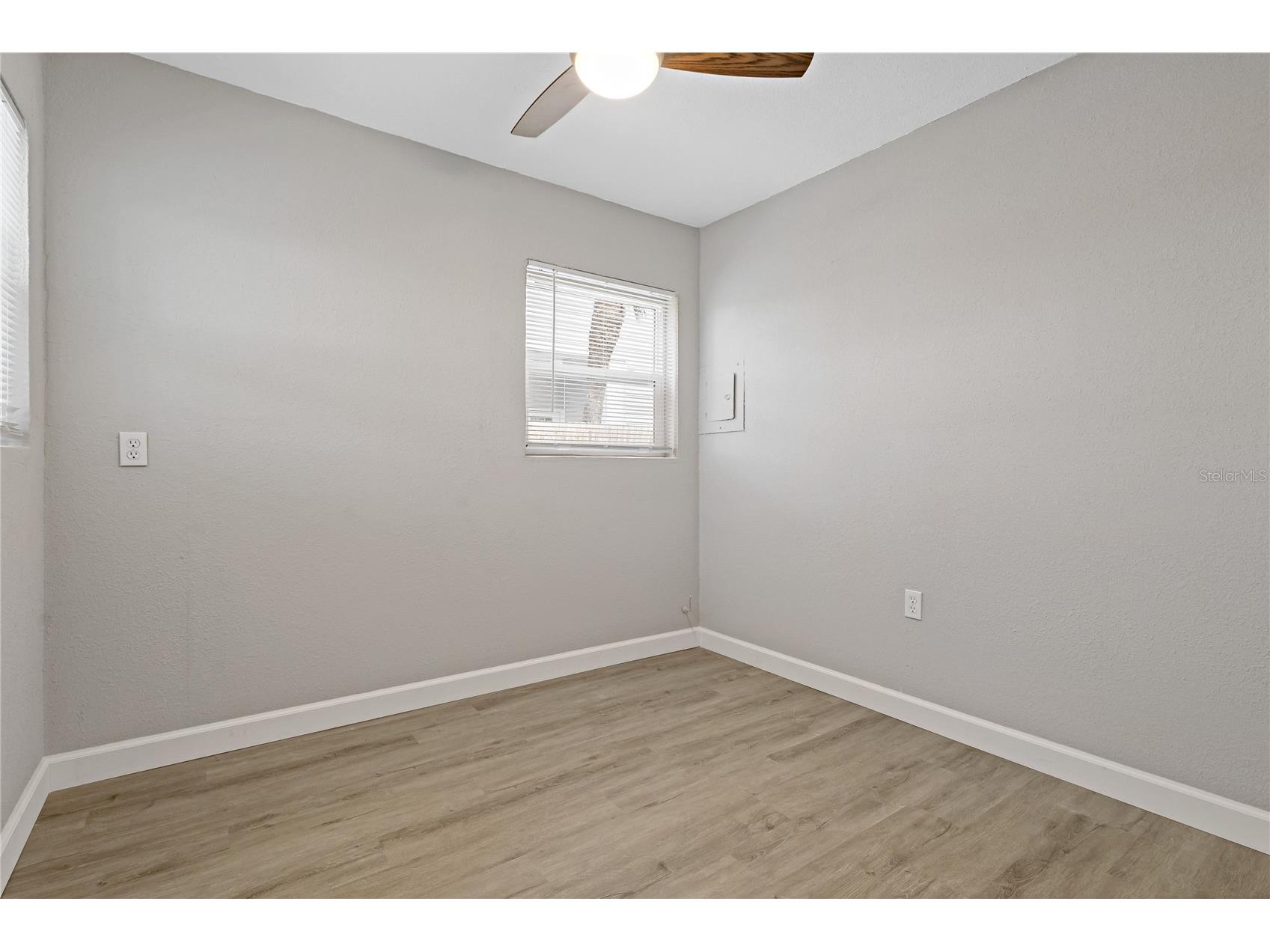 8441 Bayshore Drive Treasure Island FL 33706 TB8494951 image18