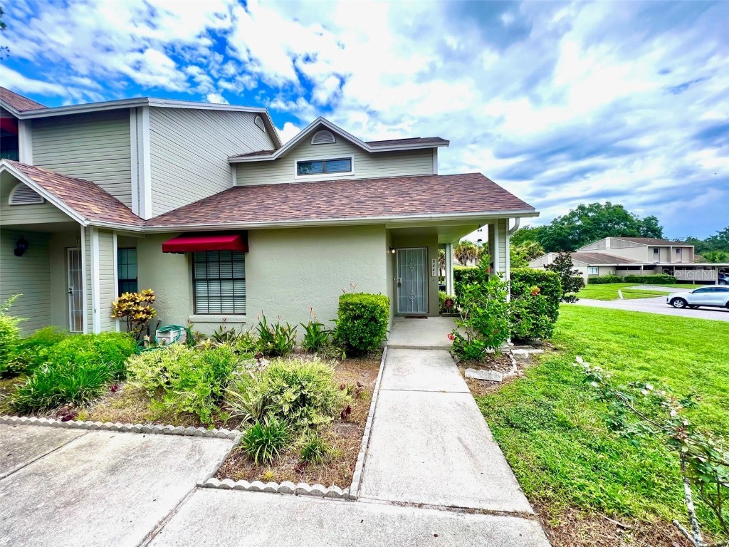8441 Laurelon Place #5-4 Temple Terrace FL 33637 U8247880 image1