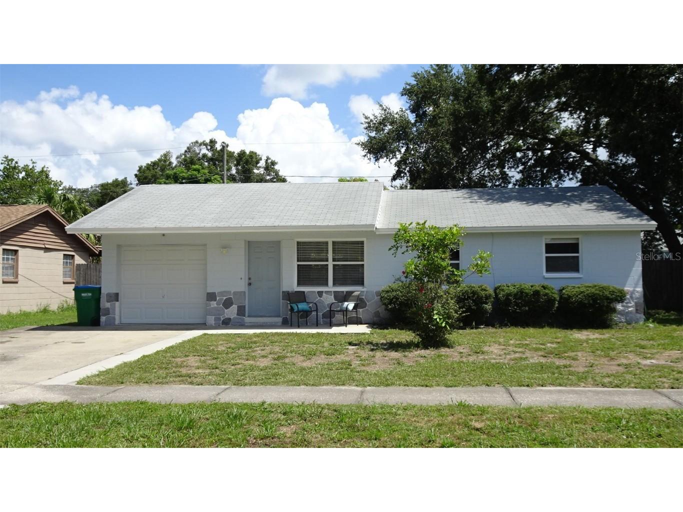 8441 Portulaca Avenue Seminole FL 33777 U8250696 image1